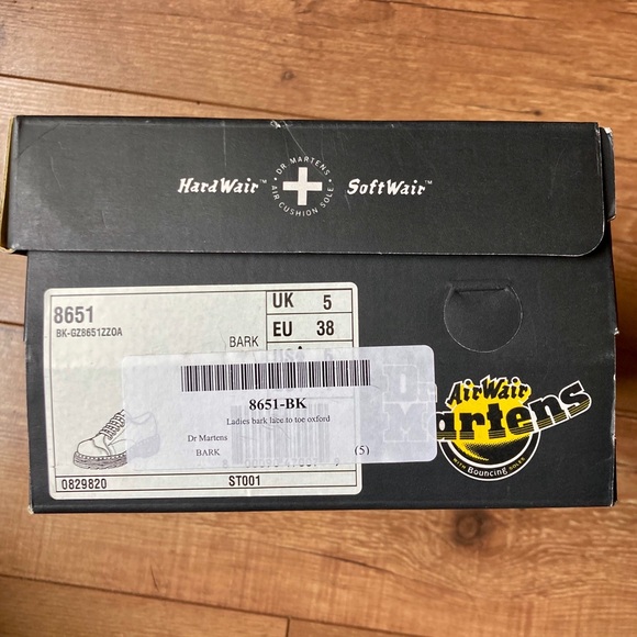 Dr. Martens brown leather Oxford shoes size 7 - Picture 12 of 13